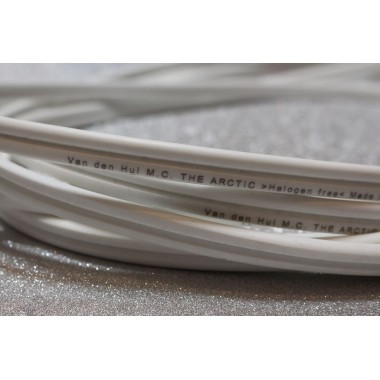 Плоский двужильный акустический кабель в нарезку  Van den Hul The Arctic.Цвет белый