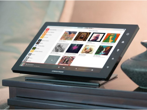 Crestron представляет сенсорные экраны нового поколения TSW