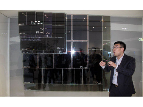 Компания LG инвестирует миллиарды в производство больших OLED телевизоров нового поколения