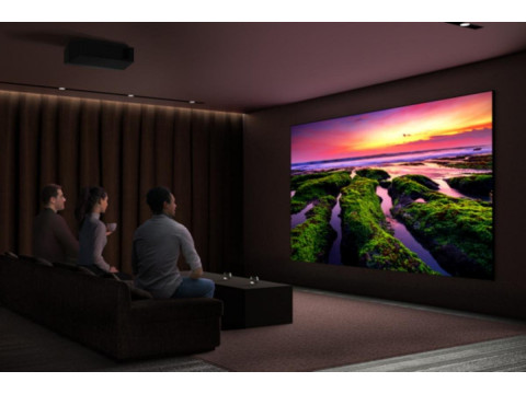 Новая линийка компактных проекторов Sony Native 4K