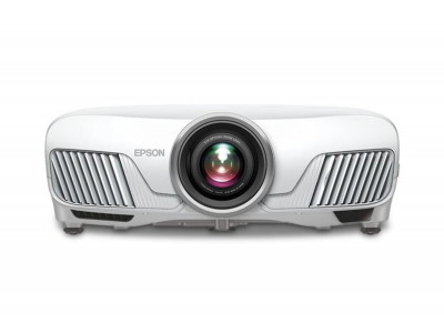 Новые проекторы для домашнего кинотеатра Epson 4K Home Cinema 4